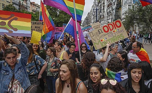 La manifestación salió de la plaza Numancia de Santander hacia el centro. 