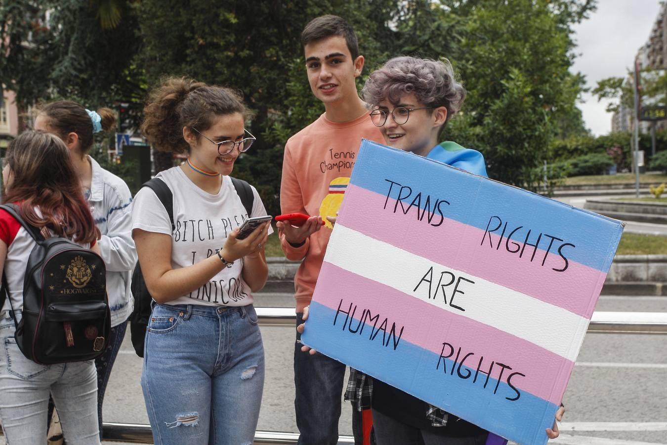 Fotos: La manifestación por el Día del Orgullo por el centro de Santander