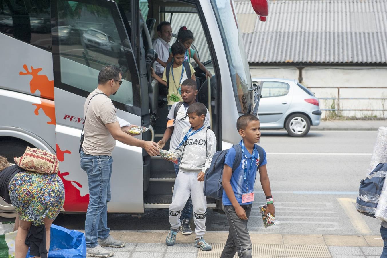 Fotos: Llegada de los niños saharauis a Cantabria