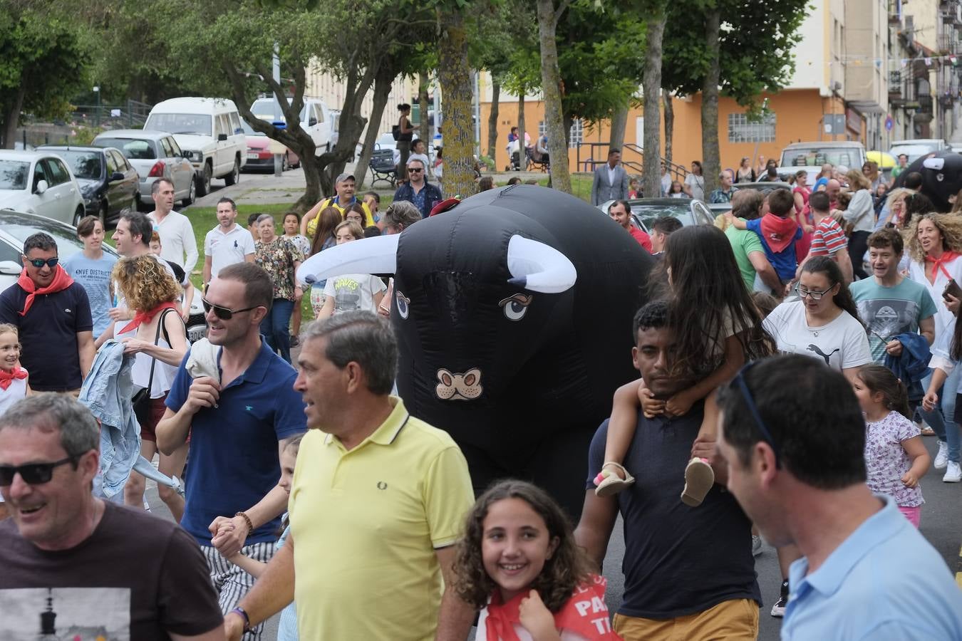 Fotos: Risas y carreras en el encierro infantil de Tetuán