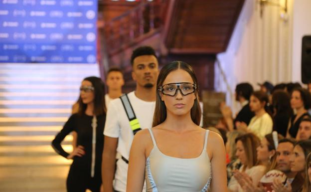 Galería. El show de moda sumó numerosos aplausos.