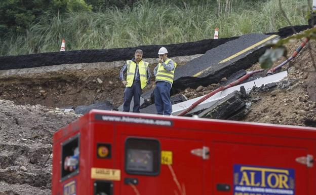 Imagen principal - Delegación del Gobierno estima que la A-67 no se podrá reabrir al menos hasta el jueves