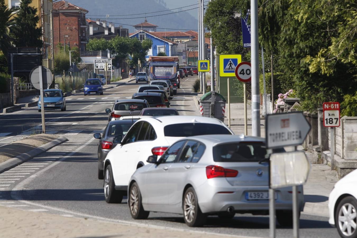 Fotos: Jueves de retenciones en la N-611