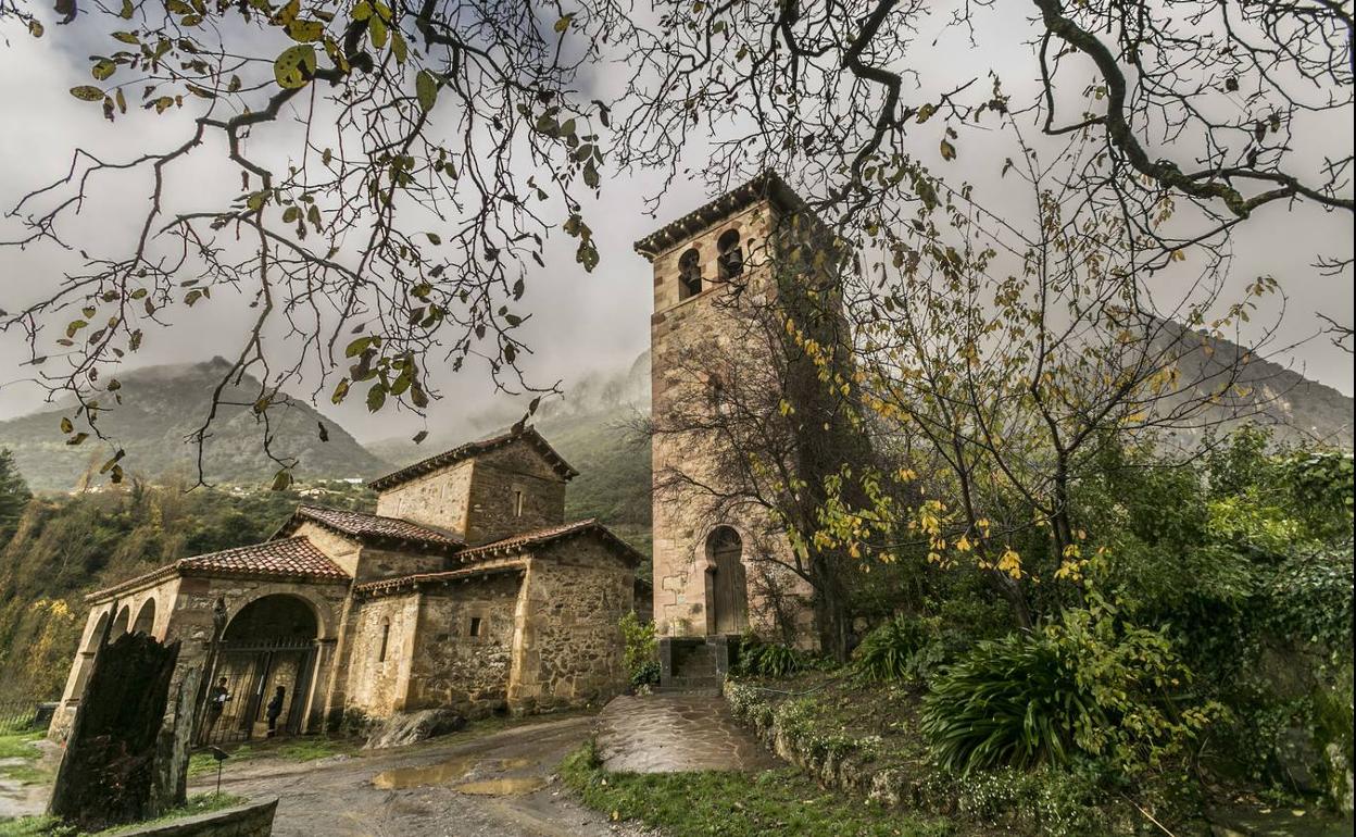 La iglesia de Santa María de Lebeña será una de las que podrán visitarse.