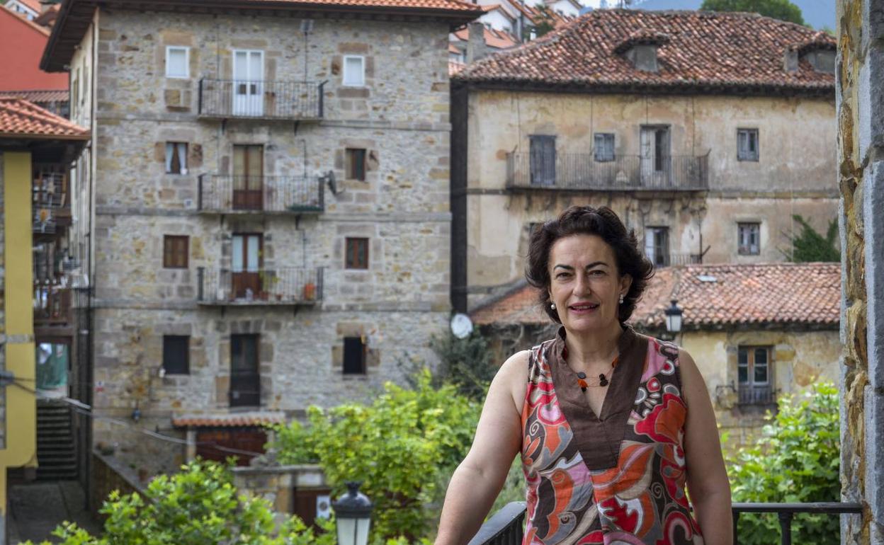 Iglesias tilda de «demagogia» las críticas de AVLS por los sueldos de los concejales