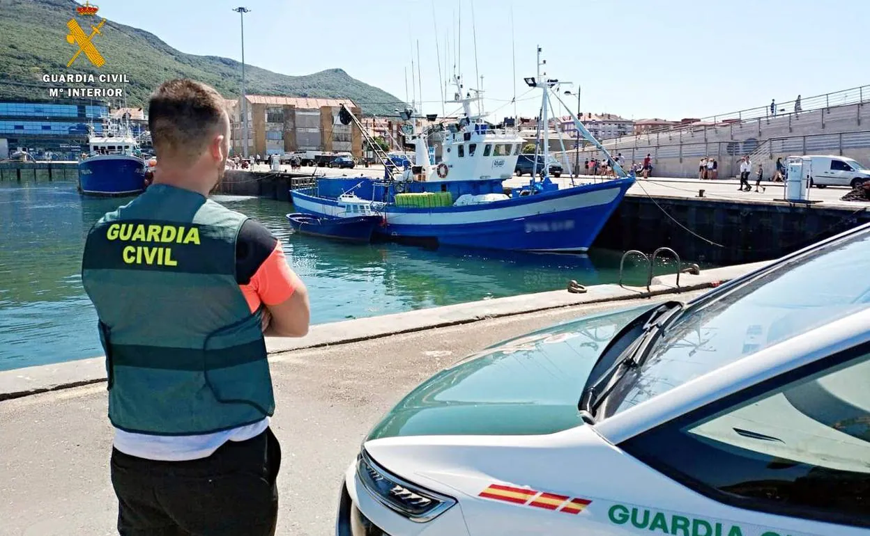 Detenido por una quincena de robos y hurtos en locales y barcos de Santoña, Noja y Laredo