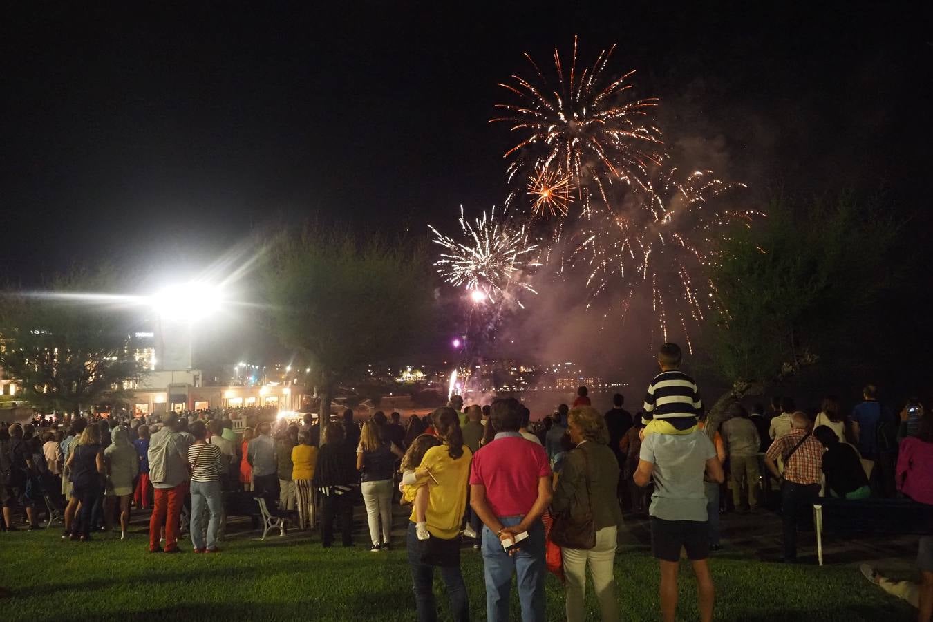 Fotos: Así se vieron los fuegos artificiales en El Sardinero