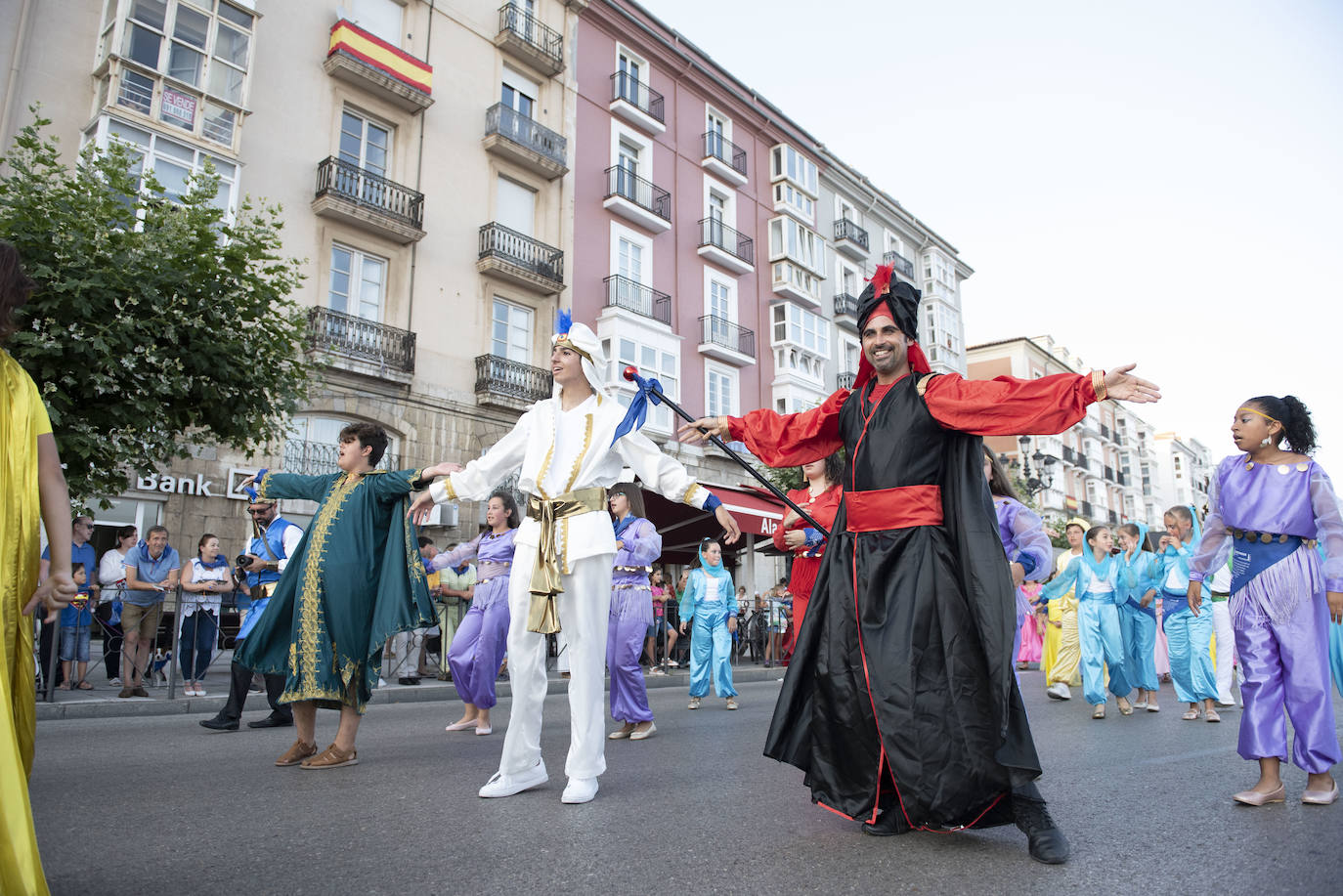 Fotos: Las calles de Santander se llenan de gente en el arranque de las fiestas