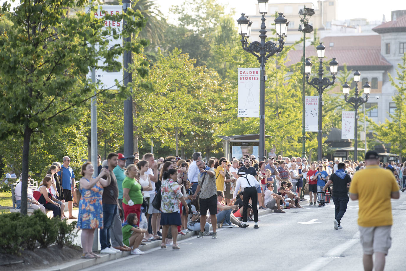Fotos: Las calles de Santander se llenan de gente en el arranque de las fiestas