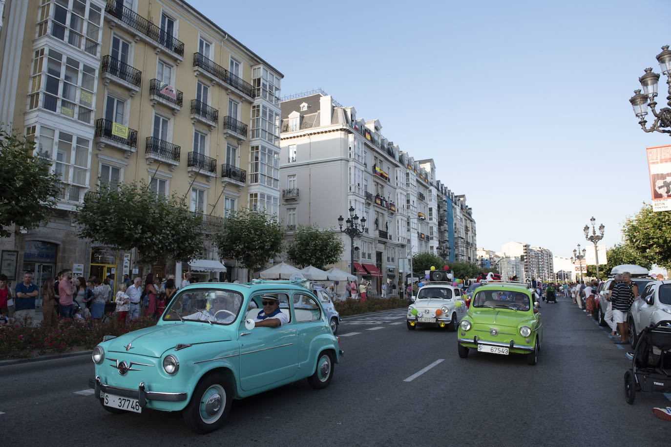Fotos: Las calles de Santander se llenan de gente en el arranque de las fiestas