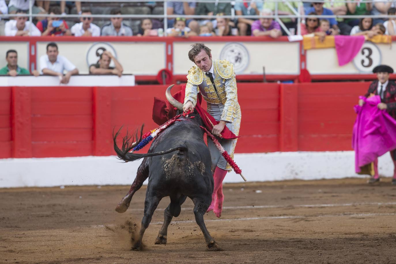 Fotos: Otra jornada más en el coso santanderino