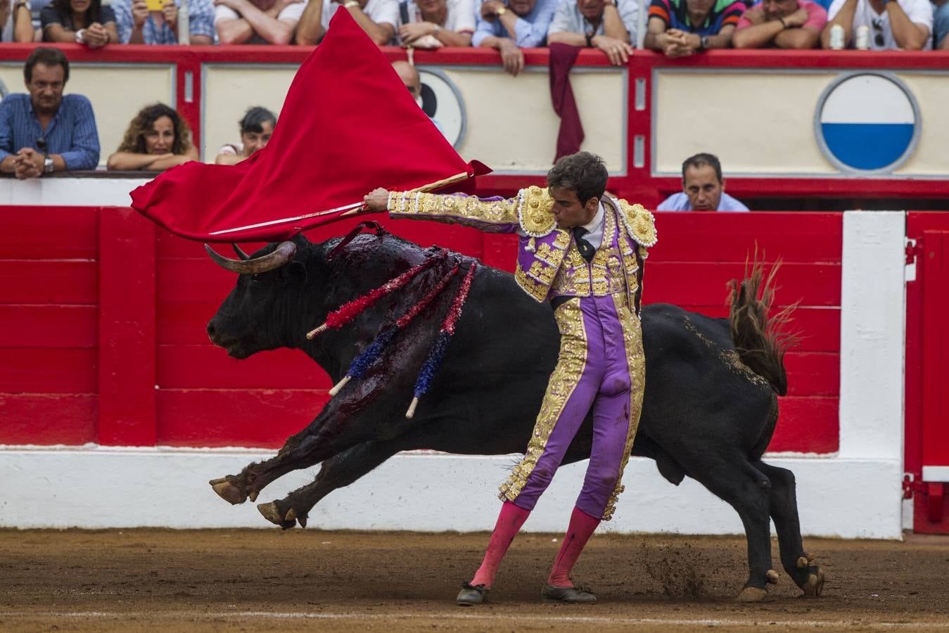 Quinto festejo de la feria con David Fandila 'El Fandi', Sebastián Castella y Alejandro Marcos