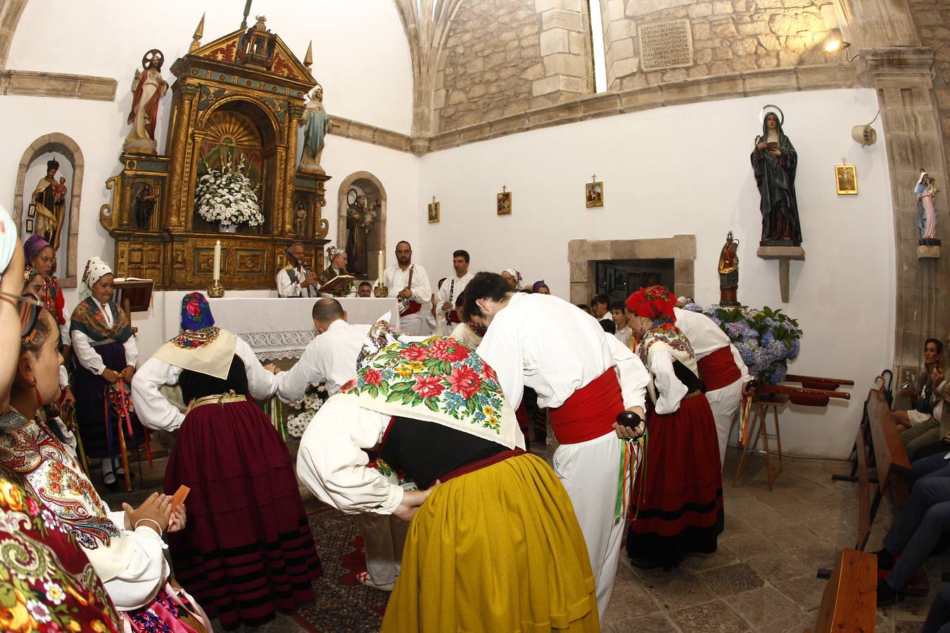 Fotos: Tanos celebra la procesión de Santa Ana