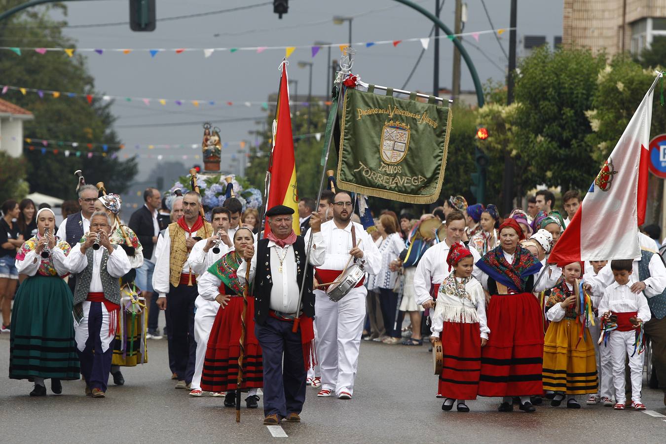 Fotos: Tanos celebra la procesión de Santa Ana