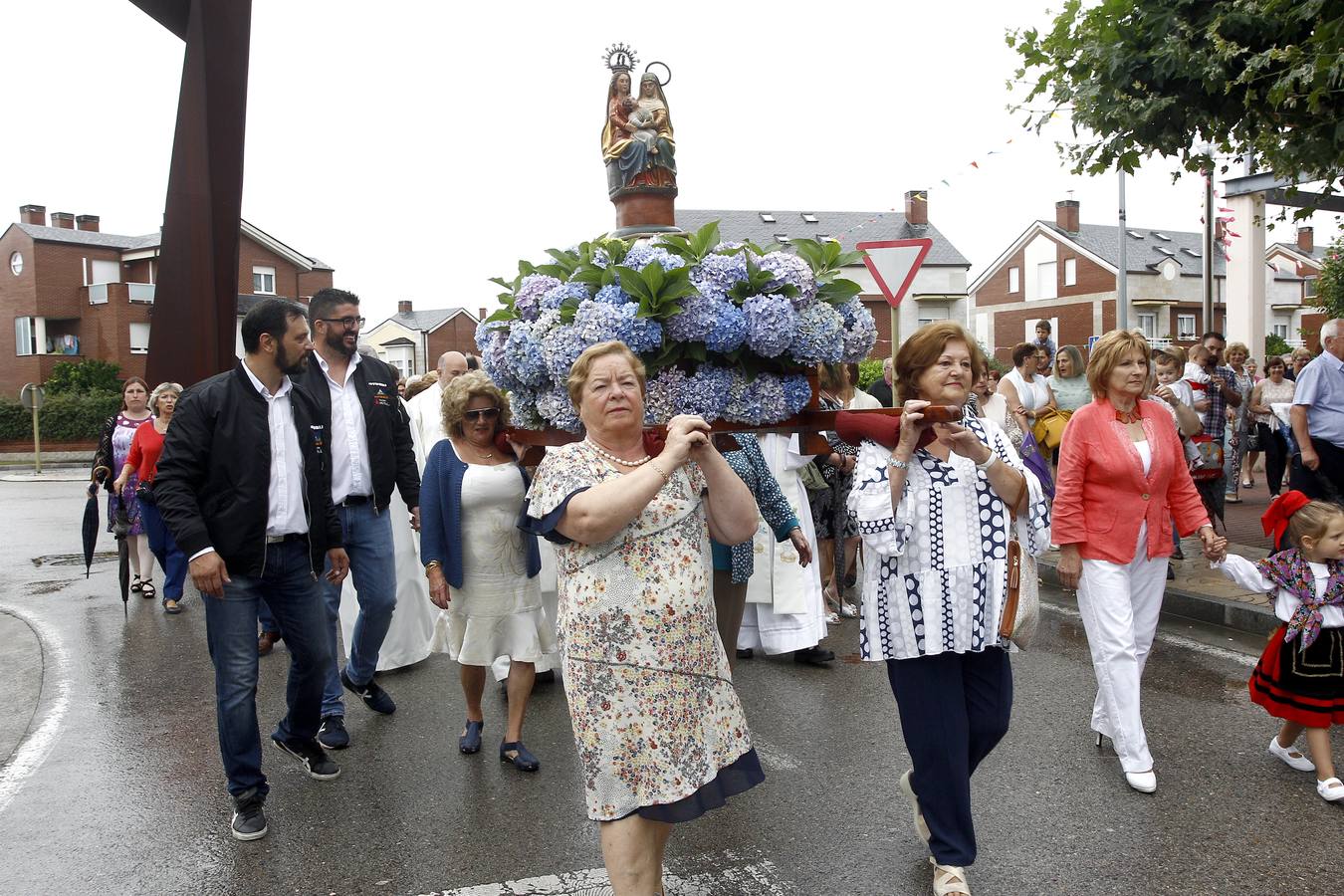 Fotos: Tanos celebra la procesión de Santa Ana