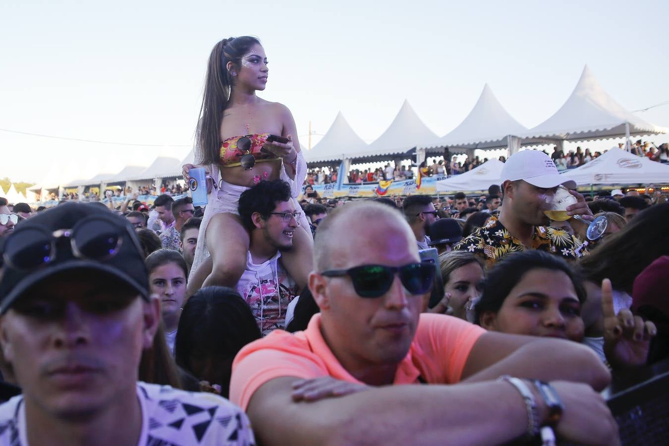 El festival de música urbana congregó a 15.000 personas