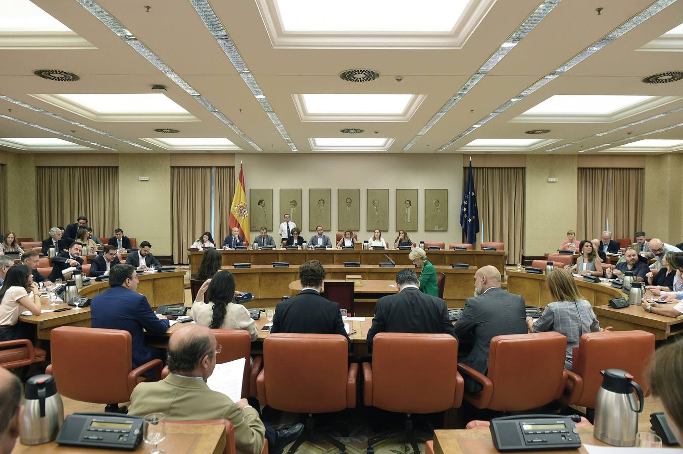 Primera reunión de la Diputación permanente del Congreso