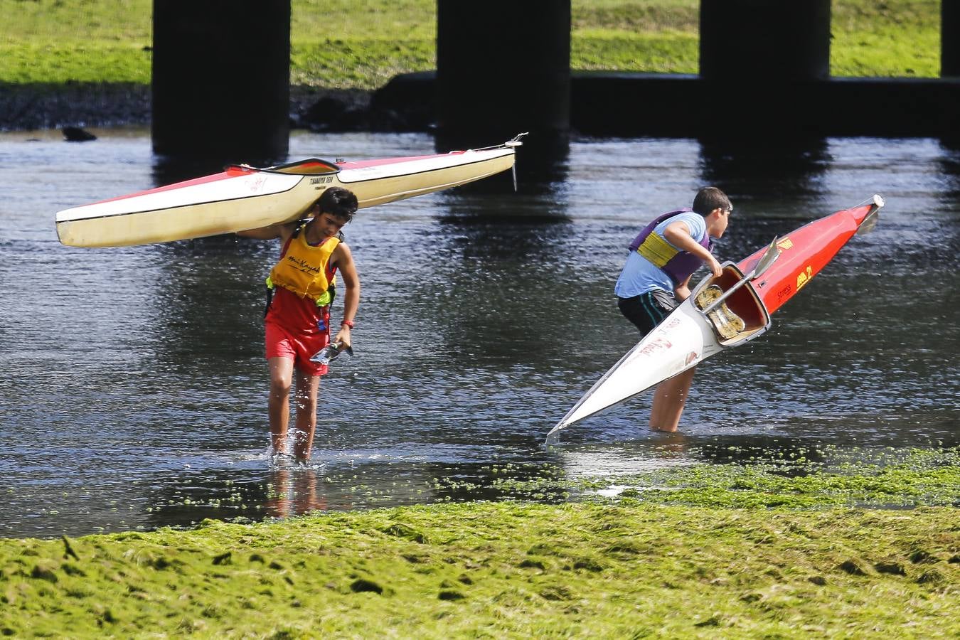 El piragüismo es otro de los principales reclamos de Unquera y Bustio.
