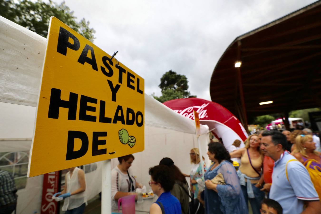 La fiesta de los Limones Solidarios celebra en el pueblo de Alfoz de Lloredo su octava edición