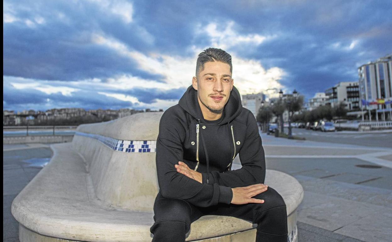 Enzo Lombardo vuelve al Racing