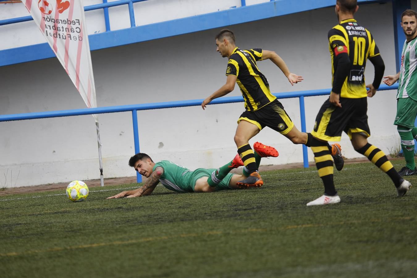 El Cayón se impuso al Vimenor en los penaltis tras empatar a uno y llegó a la antesala de la final de la Copa Federación