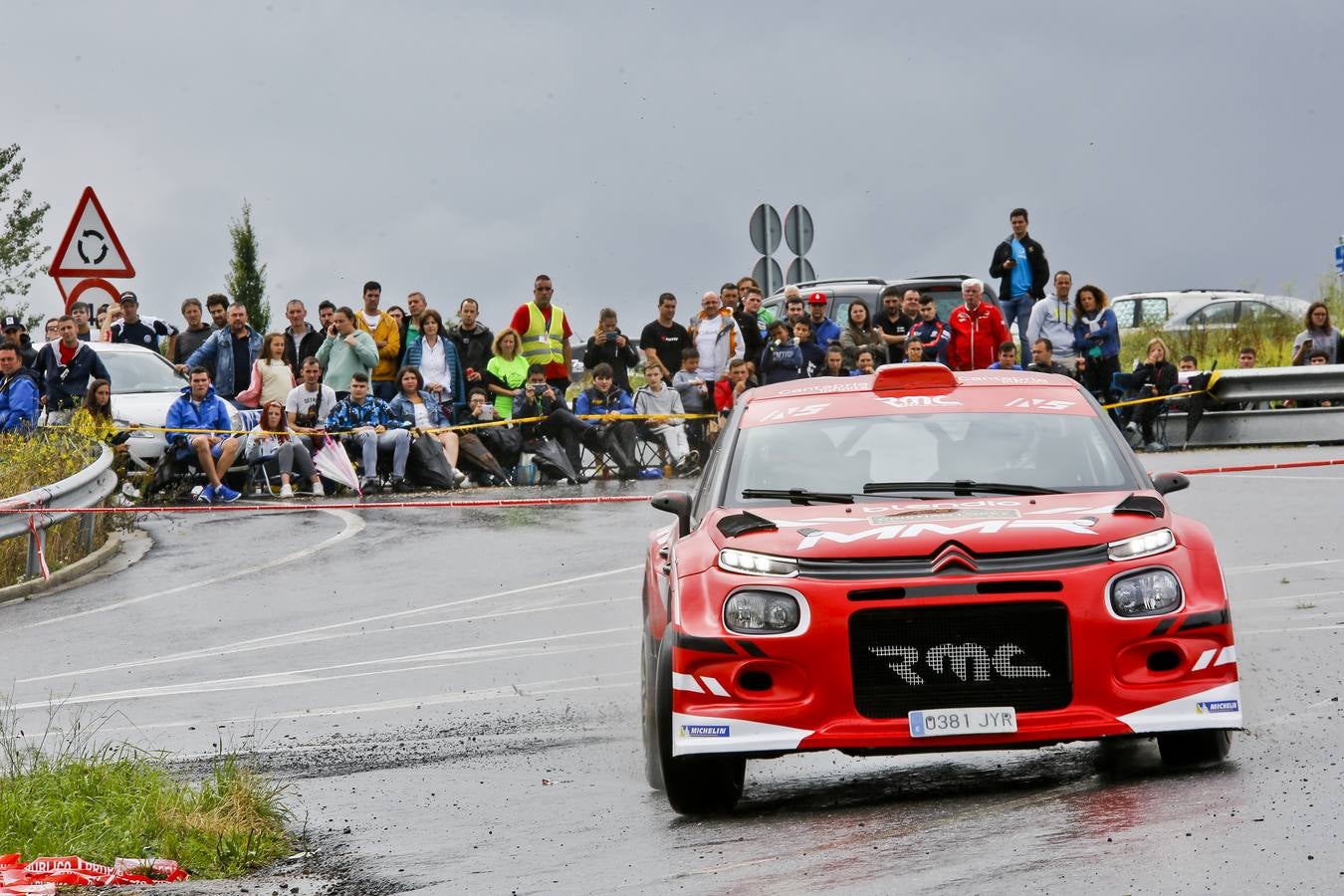 Dani Sordo y Carlos del Barrio se adjudicaron ayer la décimo tercera edición del Rally Cristian López, tercera cita puntuable para el Campeonato de Cantabria de Rallies.