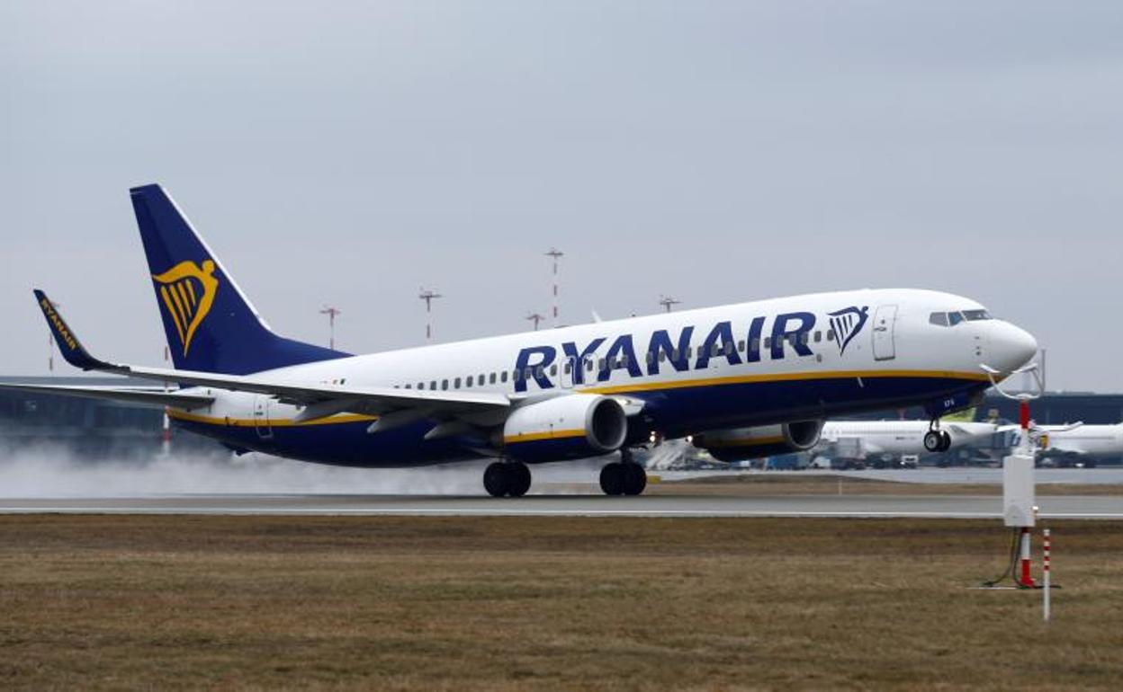 Un avión de Ryanair.