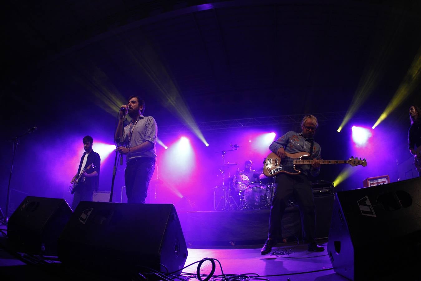 Víctor Manuel, durante la actuación del jueves en Torrelavega.