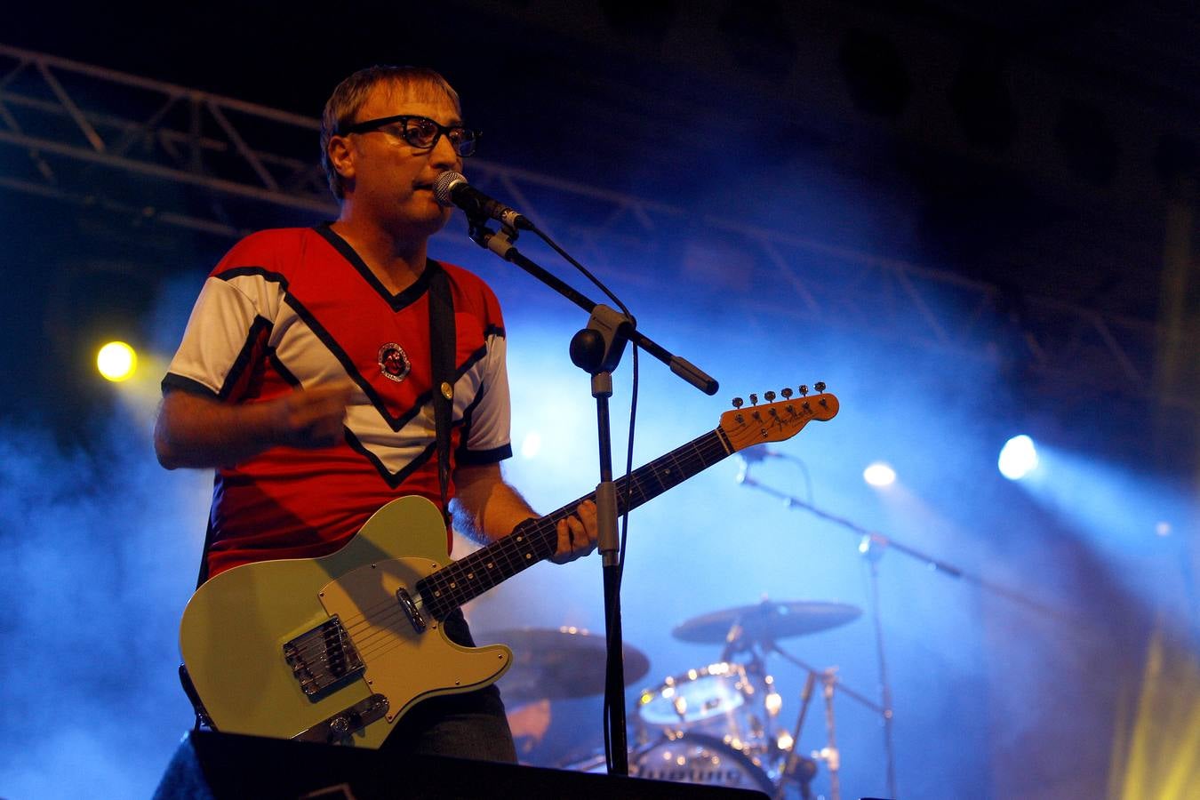 Víctor Manuel, durante la actuación del jueves en Torrelavega.