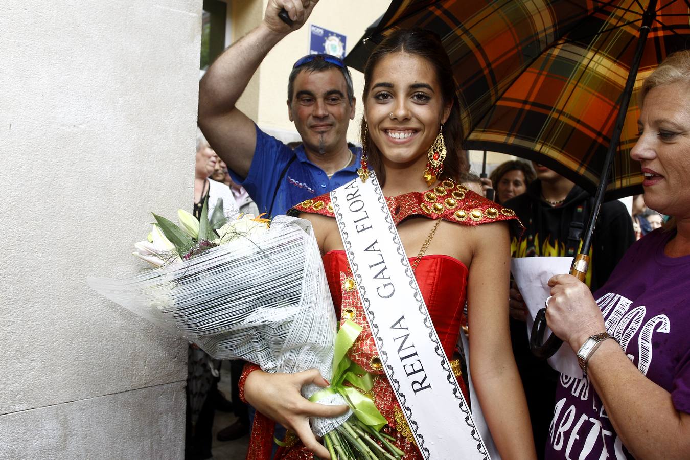 La carroza 'F2 Cíber', de Francis 2, ha ganado el concurso de la Gala Floral de Torrelavega, el emblemátio certamen que sirve como colofón a las fiestas de la Virgen Grande y que por primera vez en la historia no ha tenido desfile.