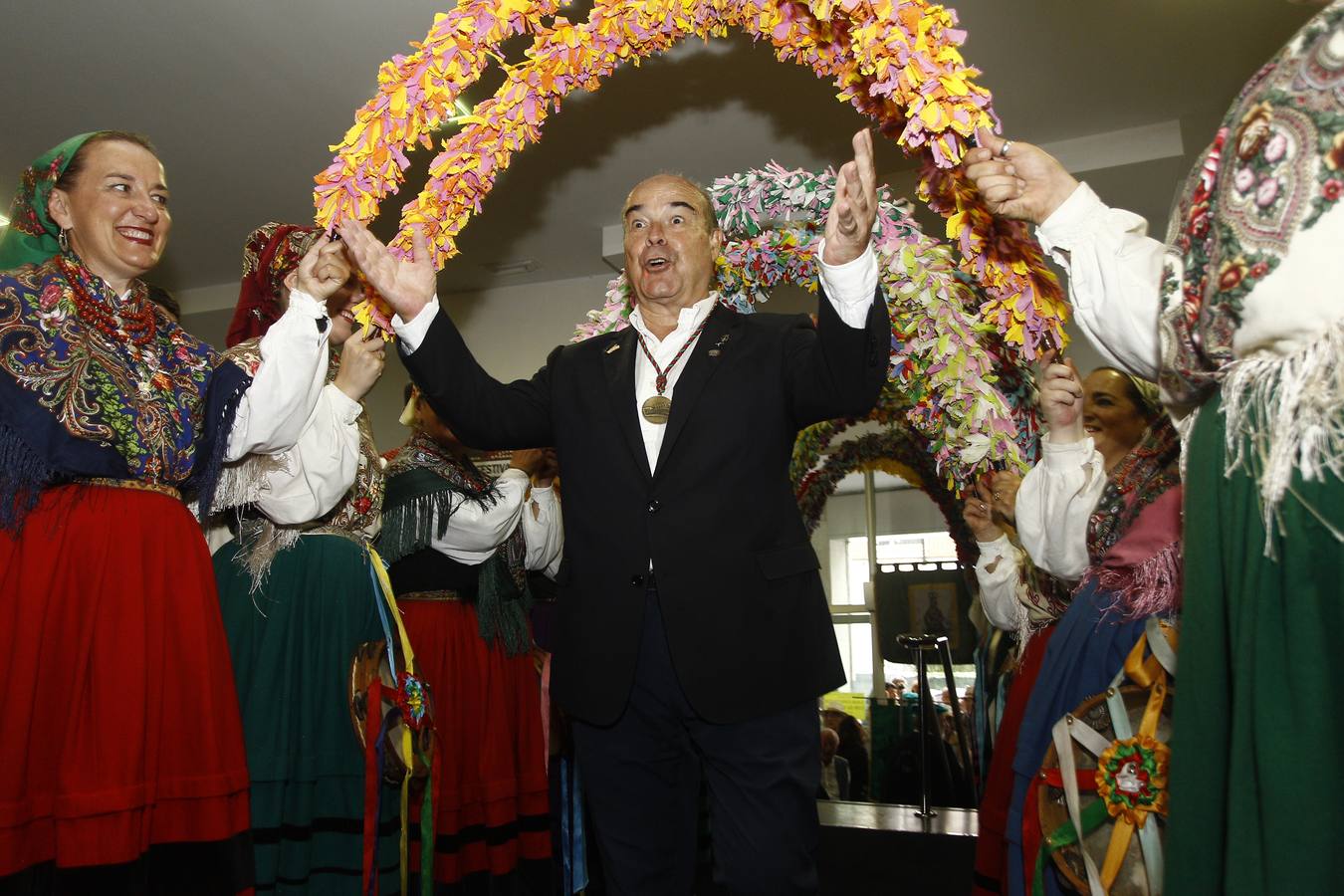 Fotos: Antonio Resines, nombrado Cofrade de Honor en el XIX Gran Capítulo de la Cofradía del Hojaldre