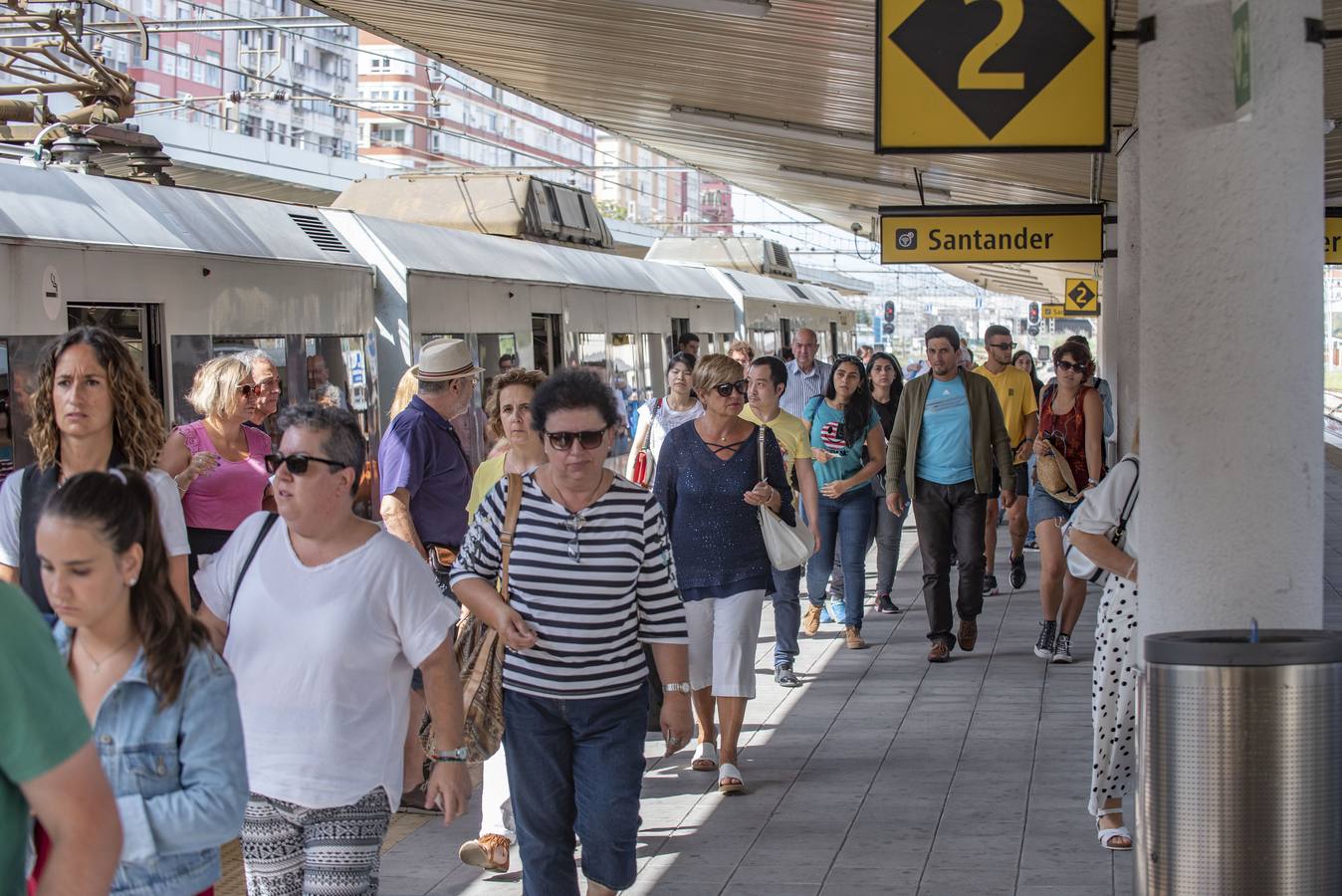 Los usuarios del servicio de Cercanías de Cantabria creen que su funcionamiento es satisfactorio, pero en cambio critican su falta de fiabilidad