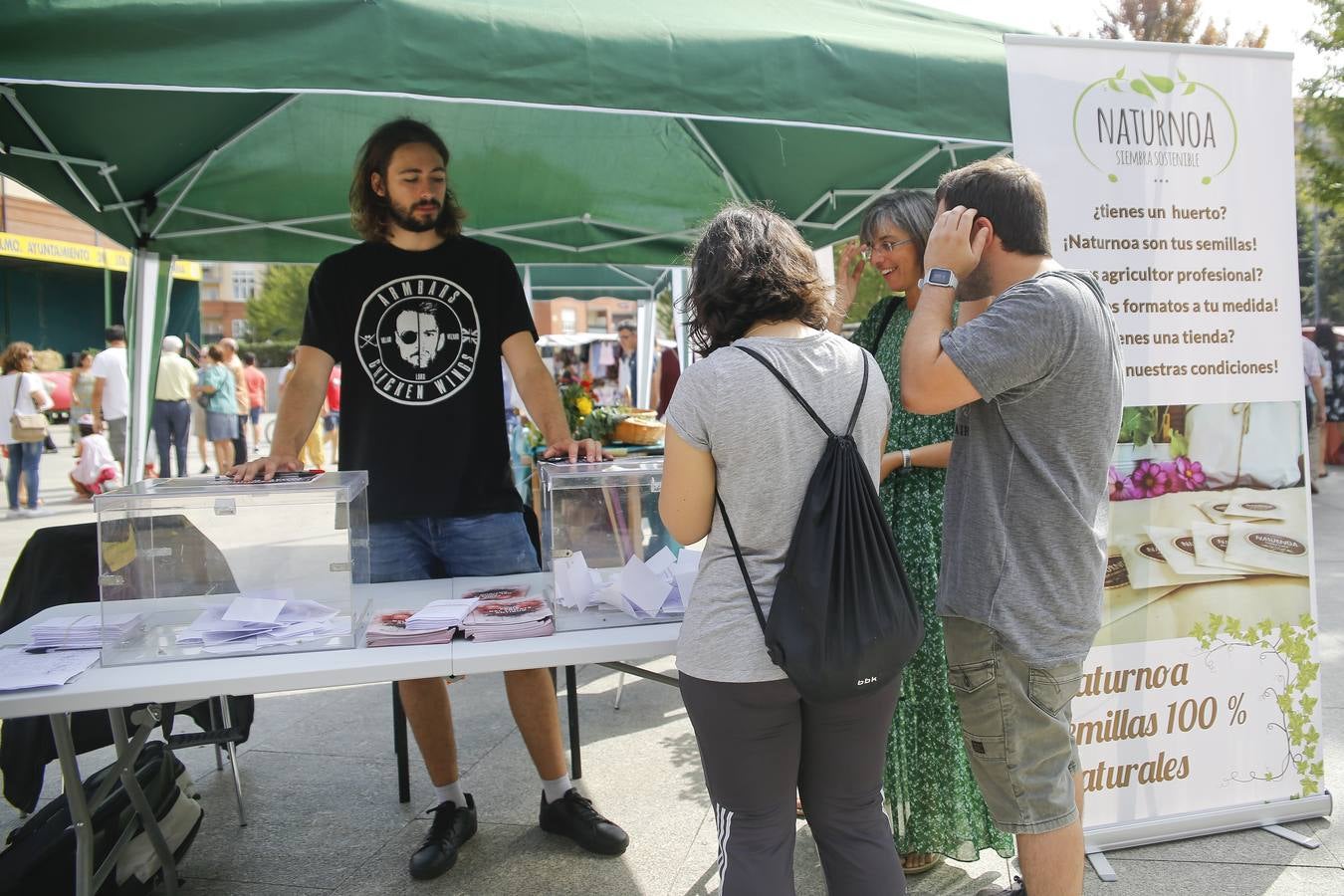 Fotos: Una vuelta por la Feria del Tomate de Bezana