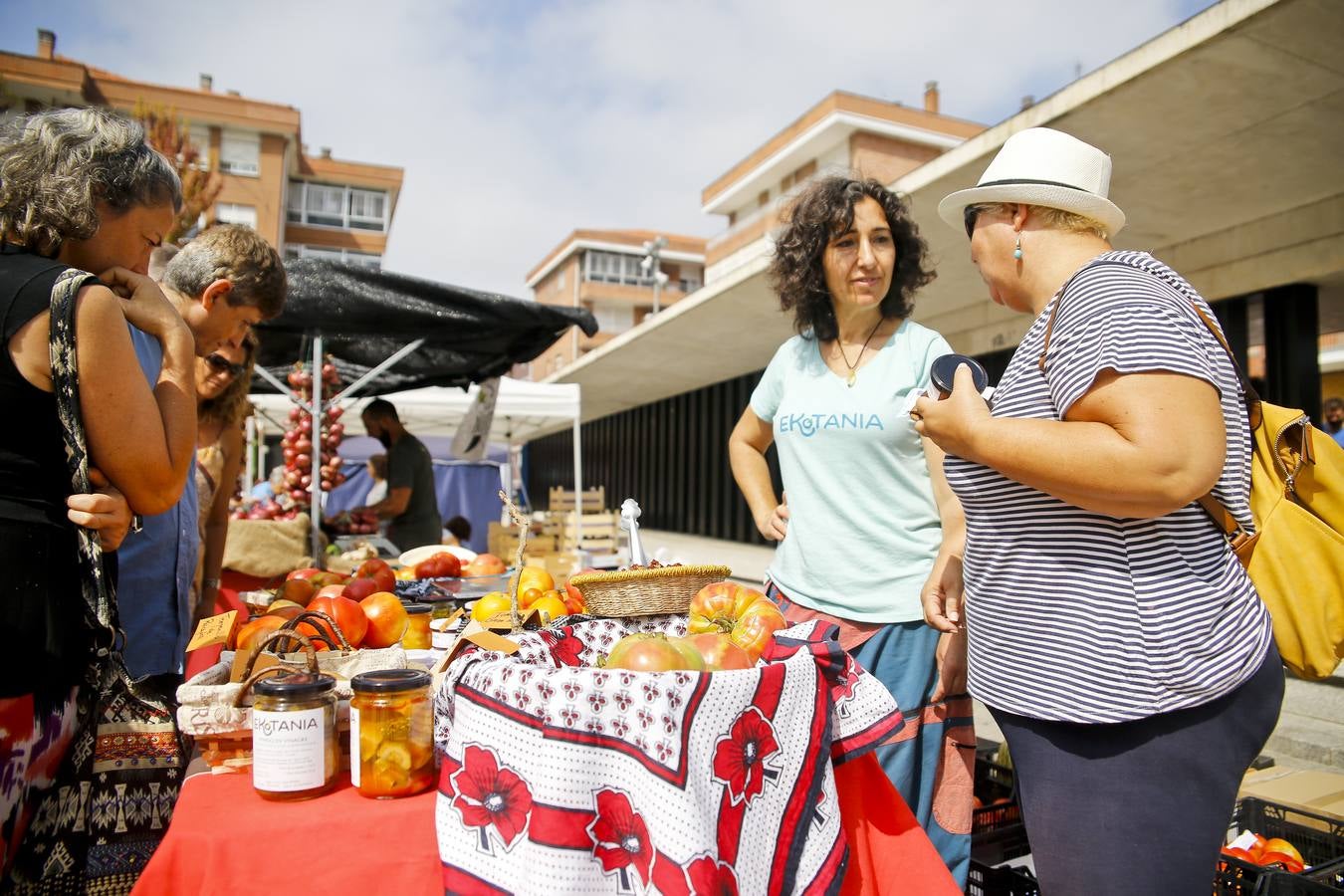 Fotos: Una vuelta por la Feria del Tomate de Bezana