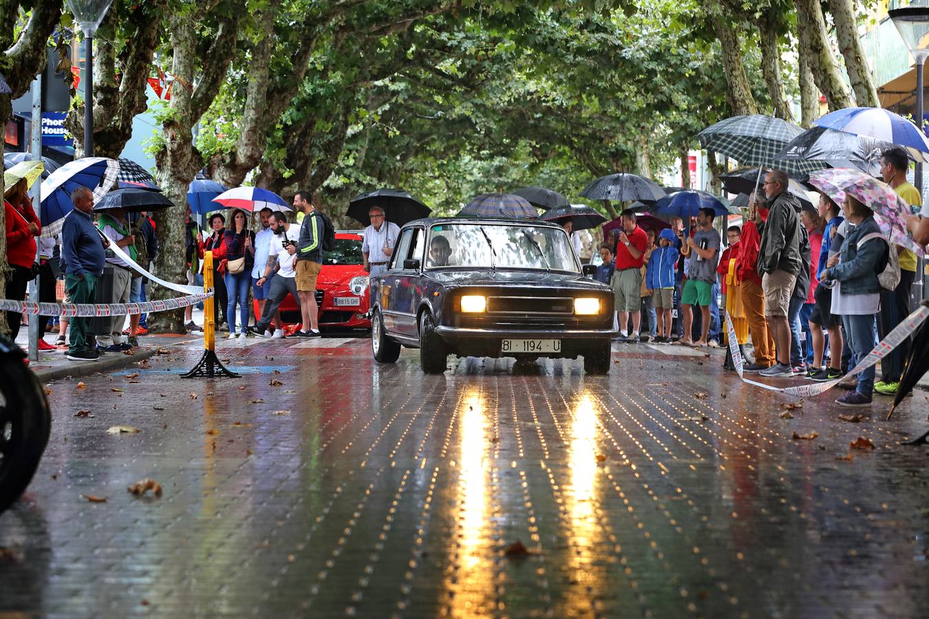 Más de un centenar de vehículos se congrega en la tercera concentración de estos coches que organiza el Club Villa de Cabezón