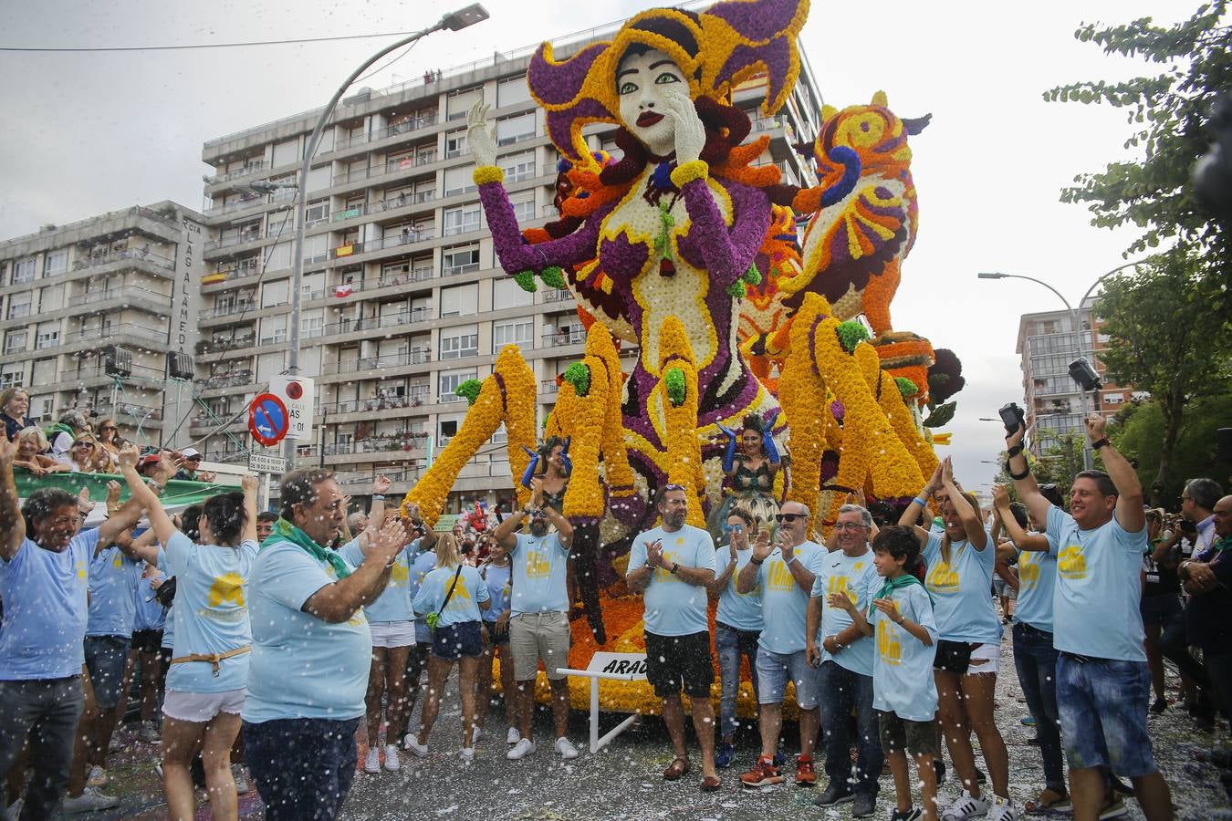 Fotos: La carroza &#039;Memento Mori&#039; se lleva el triunfo en Laredo