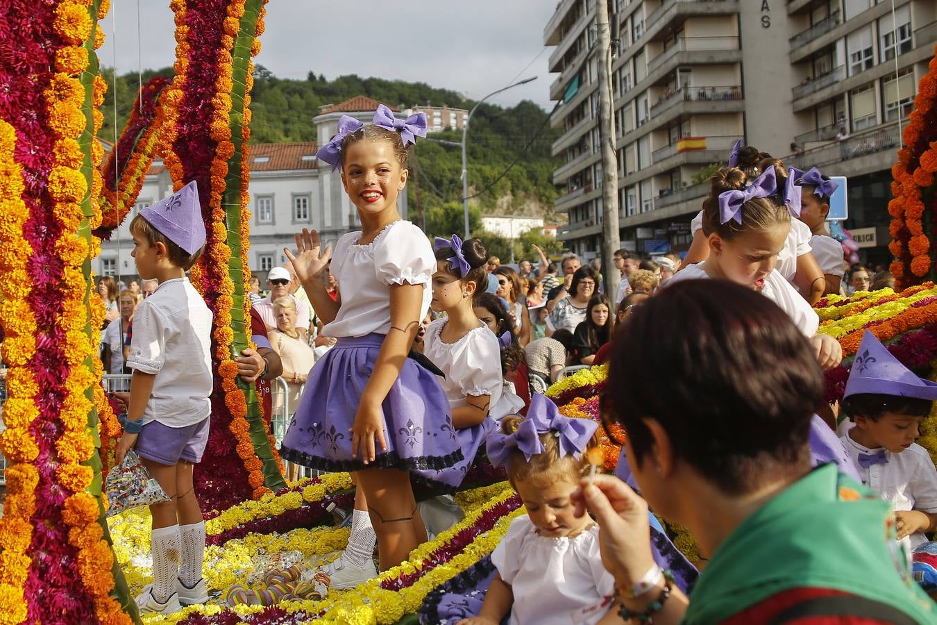 Fotos: La carroza &#039;Memento Mori&#039; se lleva el triunfo en Laredo
