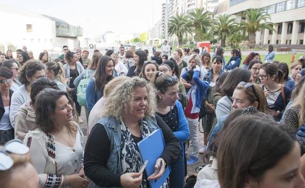 Imagen de archivo de uno de los actos de presentación de opositores, el pasado junio.