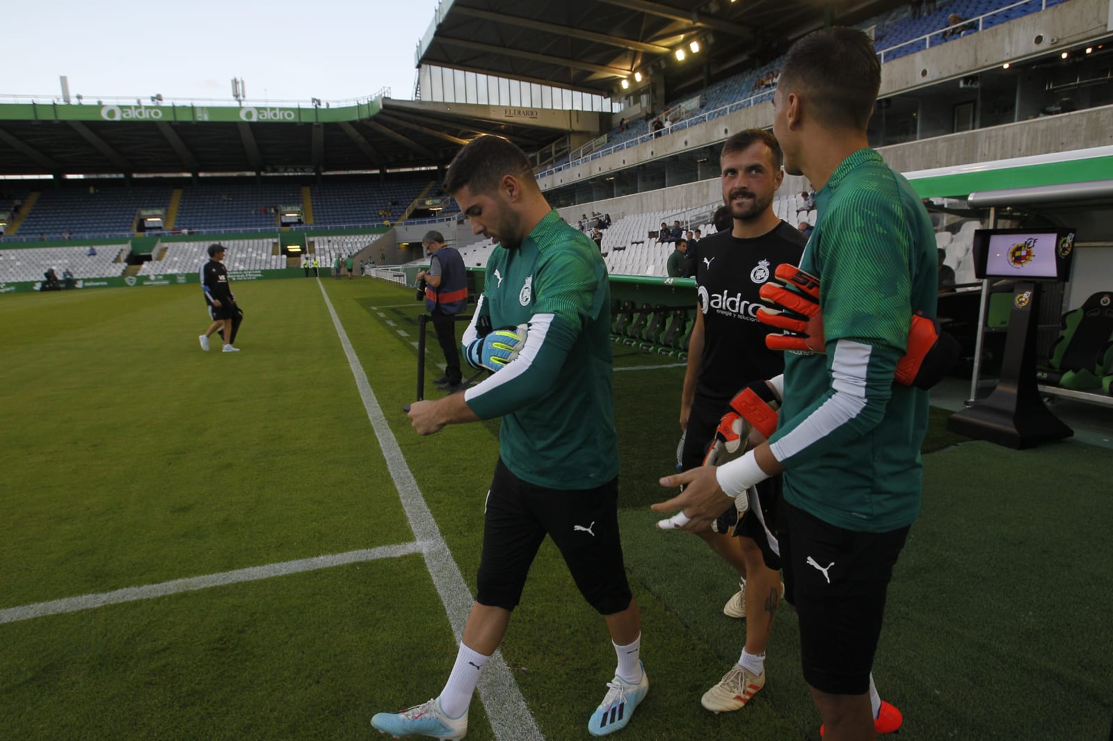Fotos: Imagenes del partido Racing-Cádiz