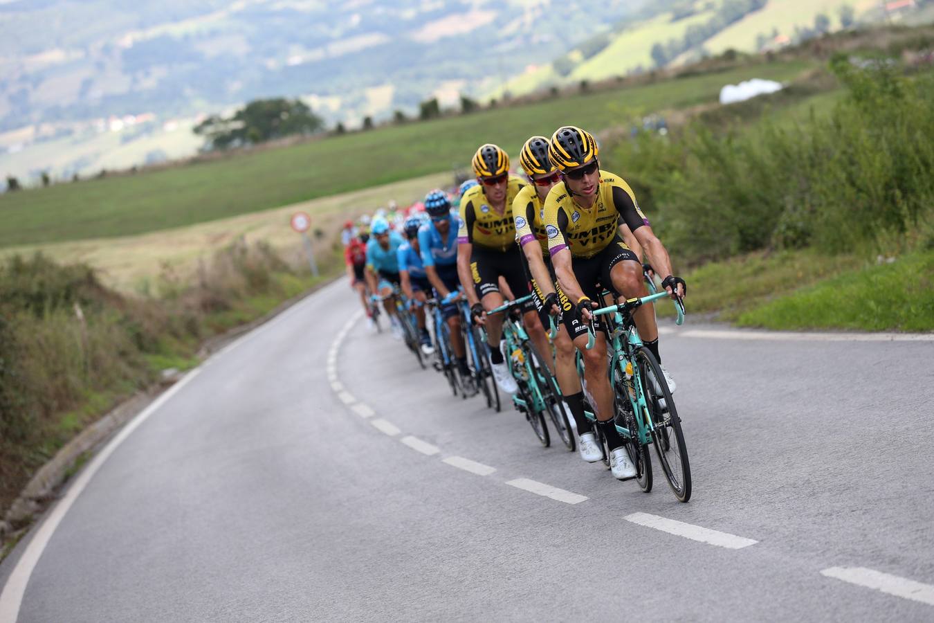 Fotos: Imágenes de la etapa Bilbao-Los Machucos