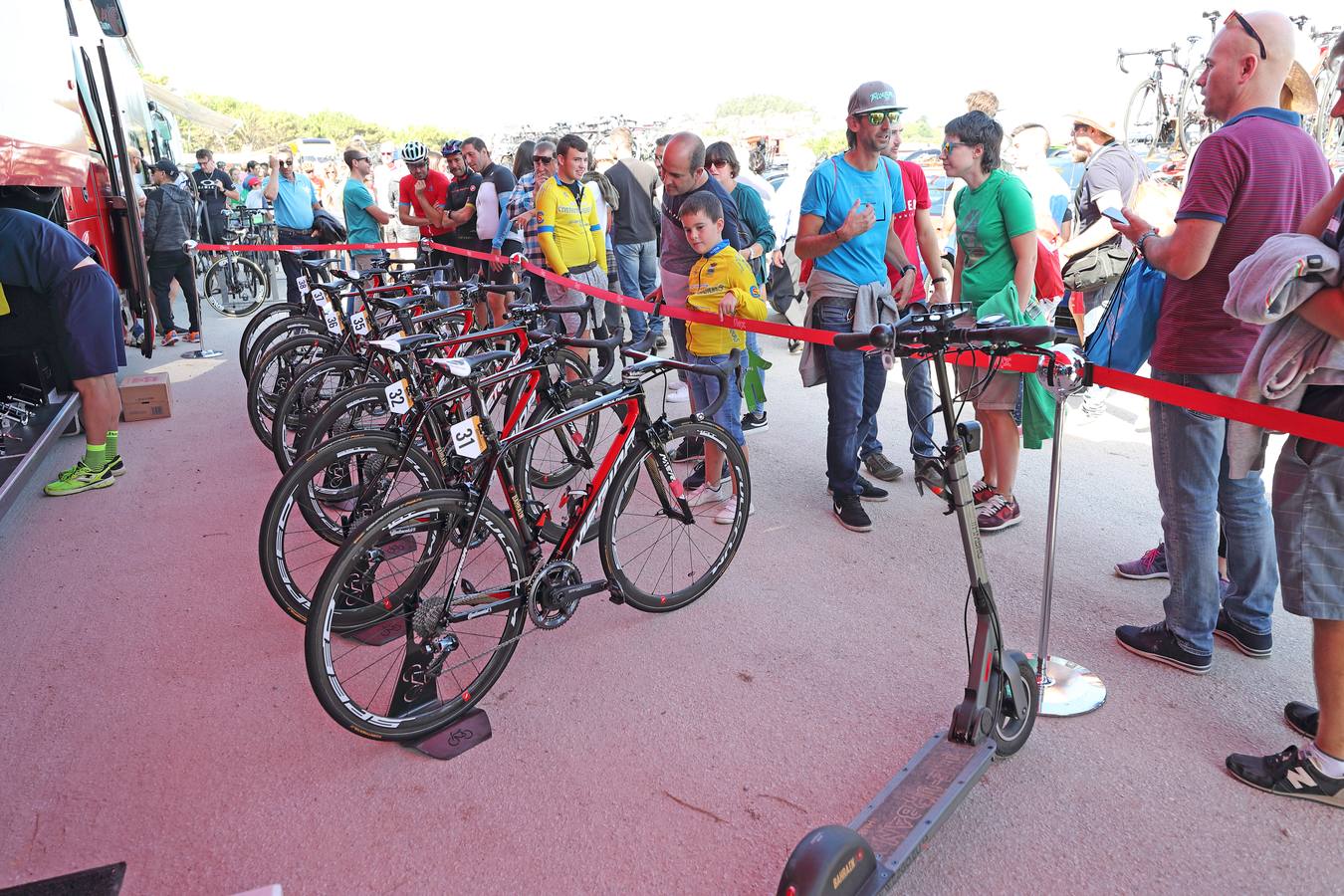 Fotos: La Vuelta, en San Vicente