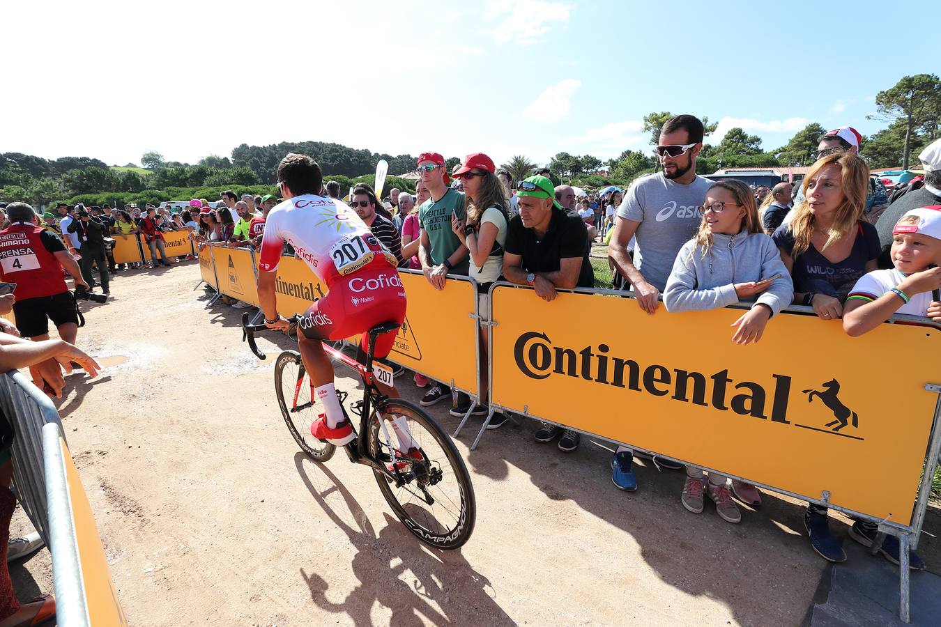 Fotos: La Vuelta, en San Vicente