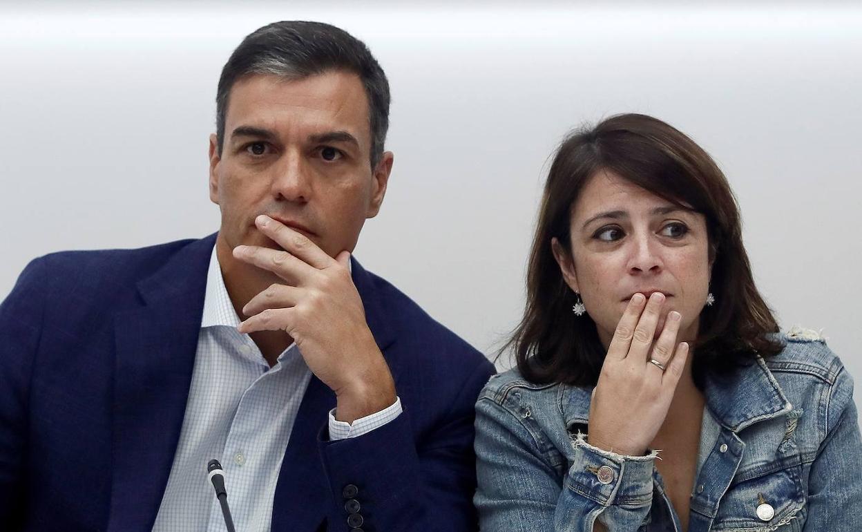 Pedro Sánchez y Adriana Lastra, durante la ejecutiva del PSOE el pasado lunes 2 de septiembre.