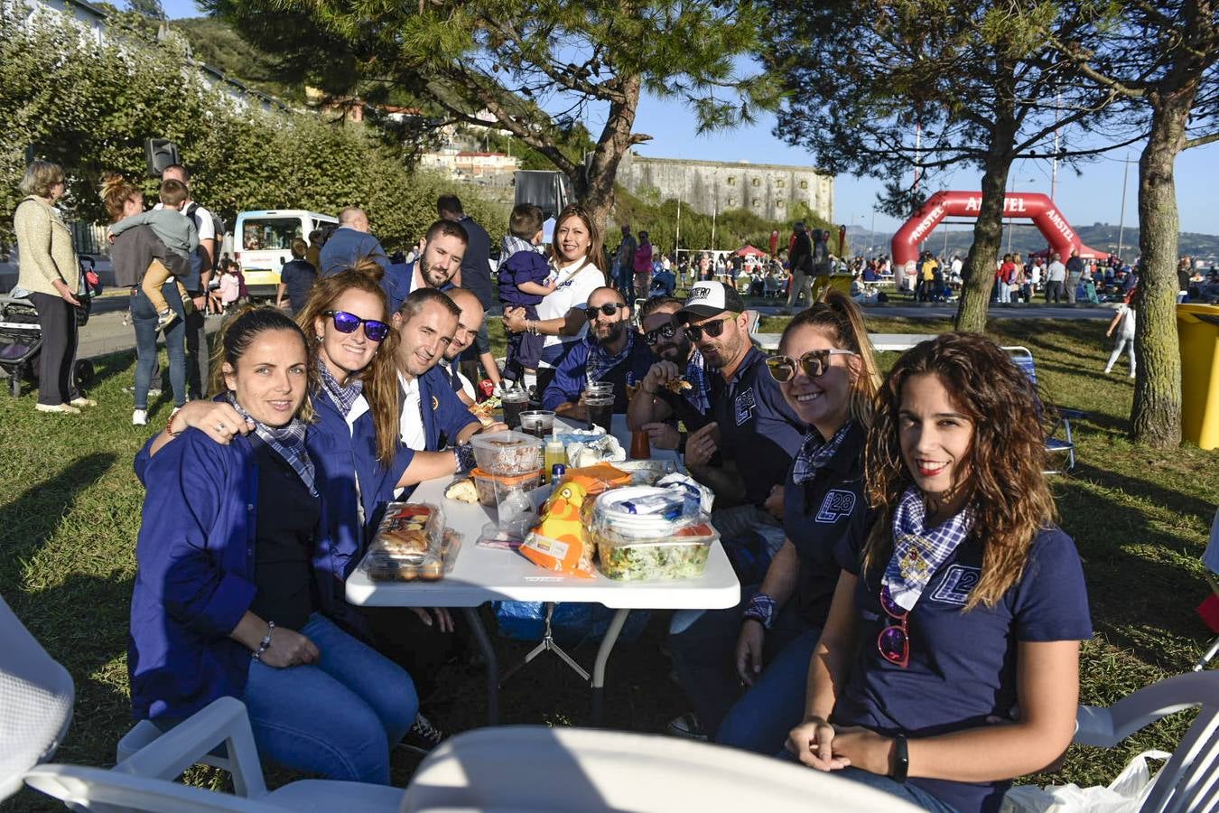 Fotos: La Gran Marmitada de Santoña sirve cerca de 12.000 raciones