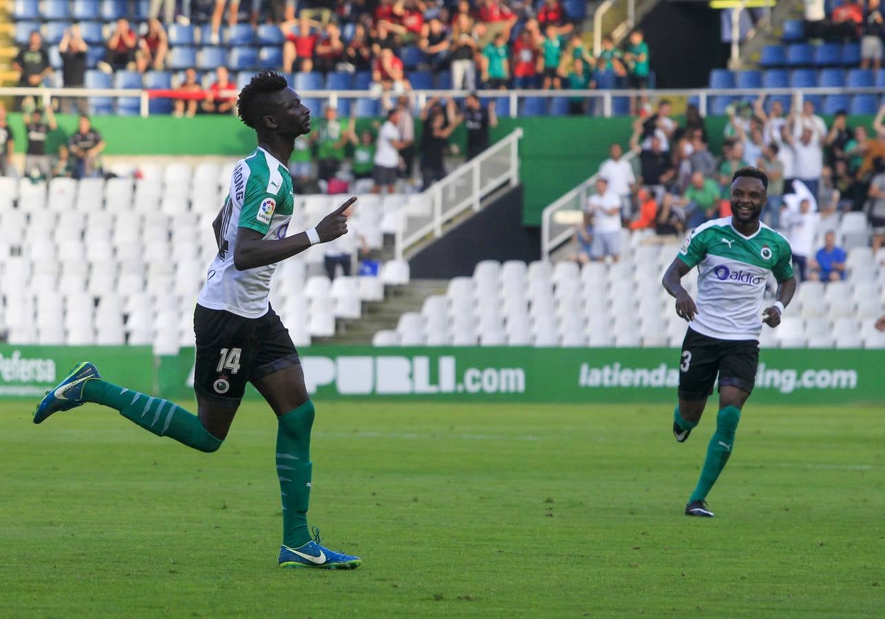 Fotos: Imágenes del partido Racing-Mirandés