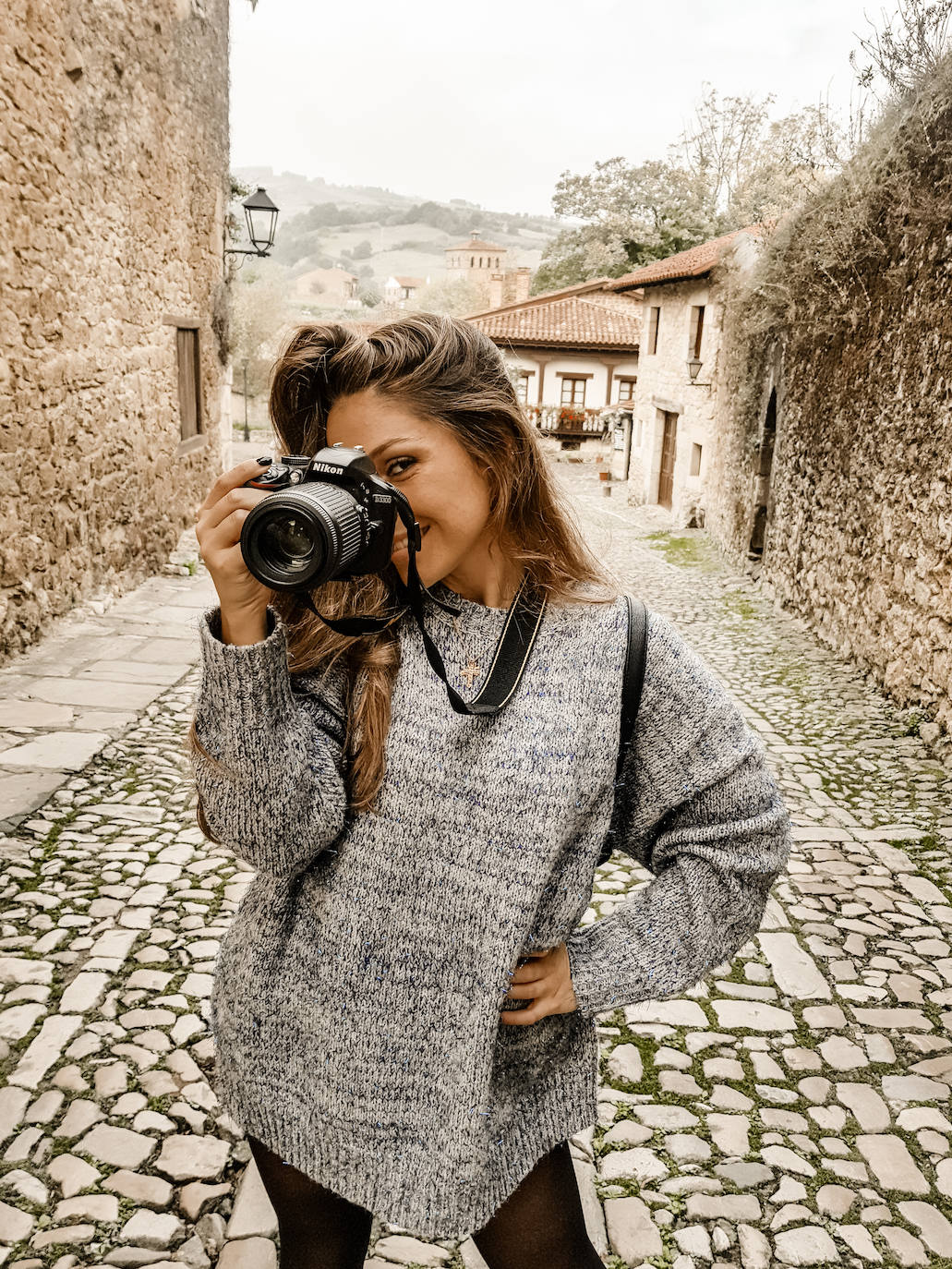 La joven burgalesa que pasa gran parte de su tiempo en Santander defiende su trabajo en las redes «como una creadora constante de contenido»