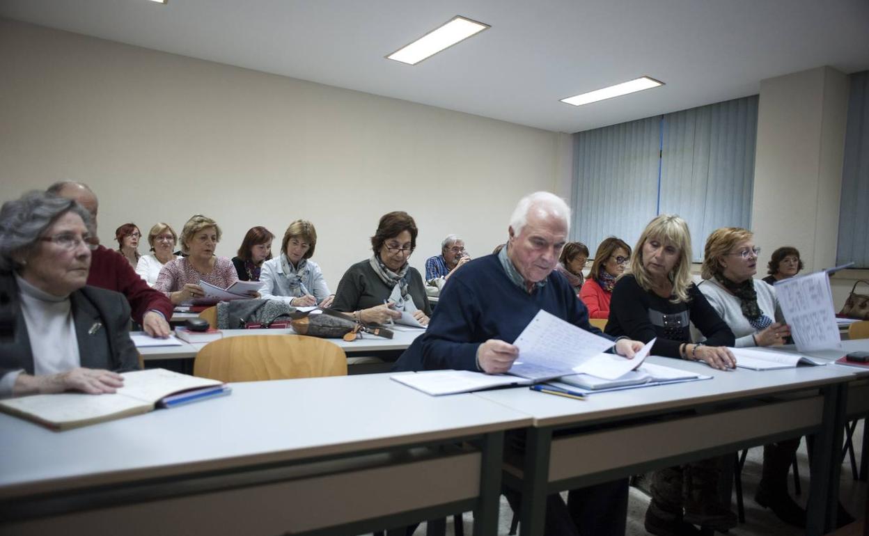 Unate impartirá en Camargo talleres de estimulación cognitiva para mayores