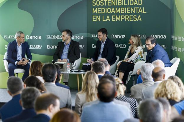 Miguel Ángel Benito, Antonio Lucio, Jesús Lastra, Gema Díaz Real y José González Payno.