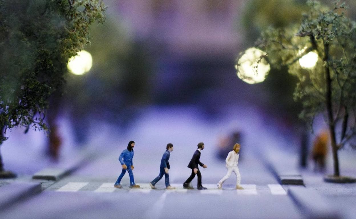 Los Beatles vuelven a cruzar Abbey Road