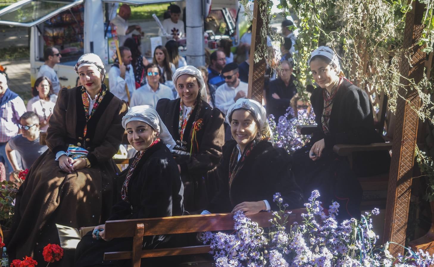 Fotos: Quince carretas y diez agrupaciones folclóricas participarán hoy en el Día de Campoo